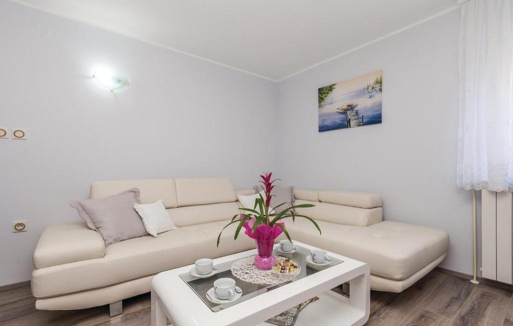 Apartman Viskovo-Opatija 4* Apartment Exterior photo